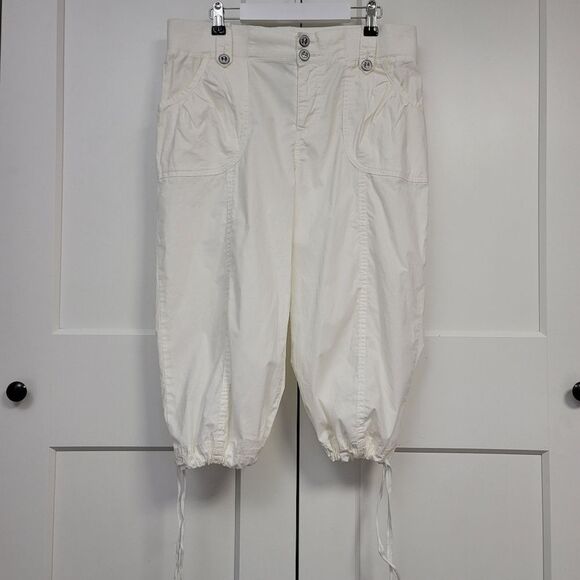 Columbia sportswear company white capris, size 10 - Picture 12 of 13